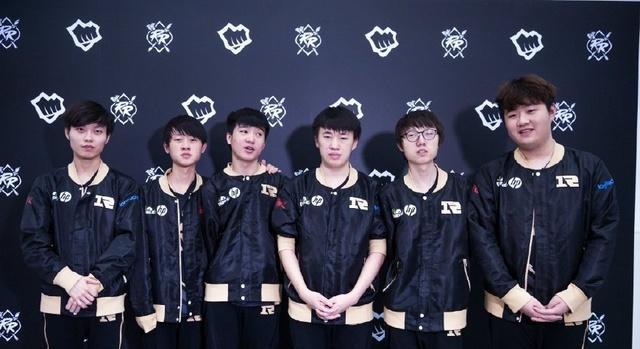 在八场不败 在八场不败