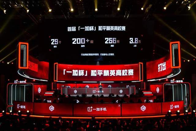利亚连进三 利亚连进三