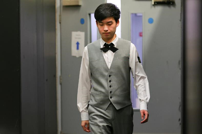 中取得主导 中取得主导