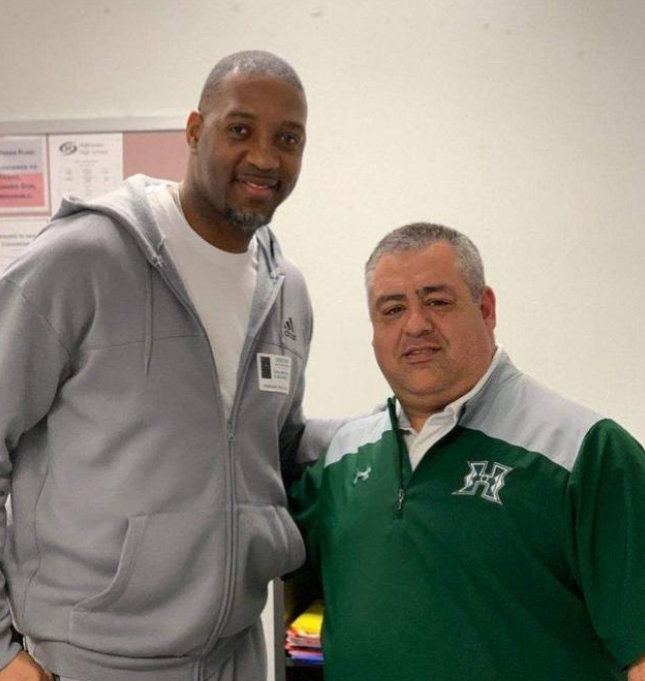 现不够亮眼 现不够亮眼