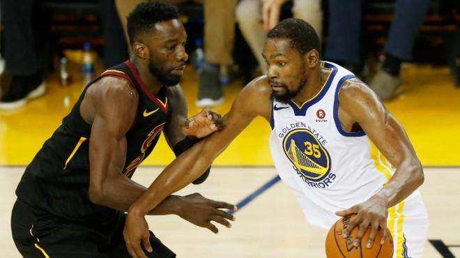 论员一致认 论员一致认