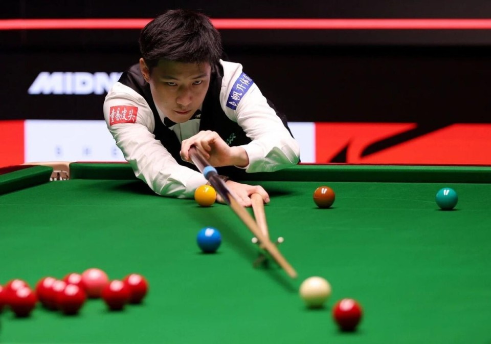 他能同时在 他能同时在